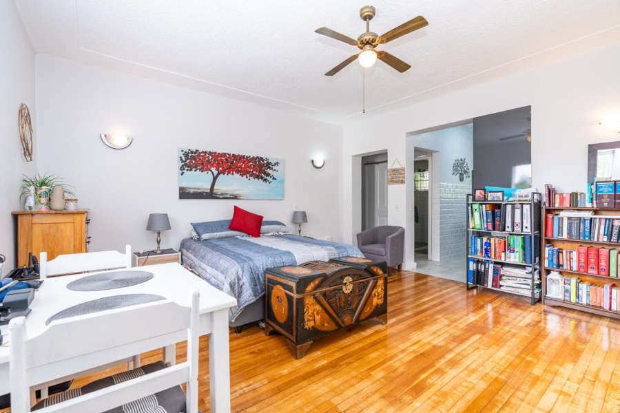 0 Bedroom Property for Sale in Gardens Western Cape